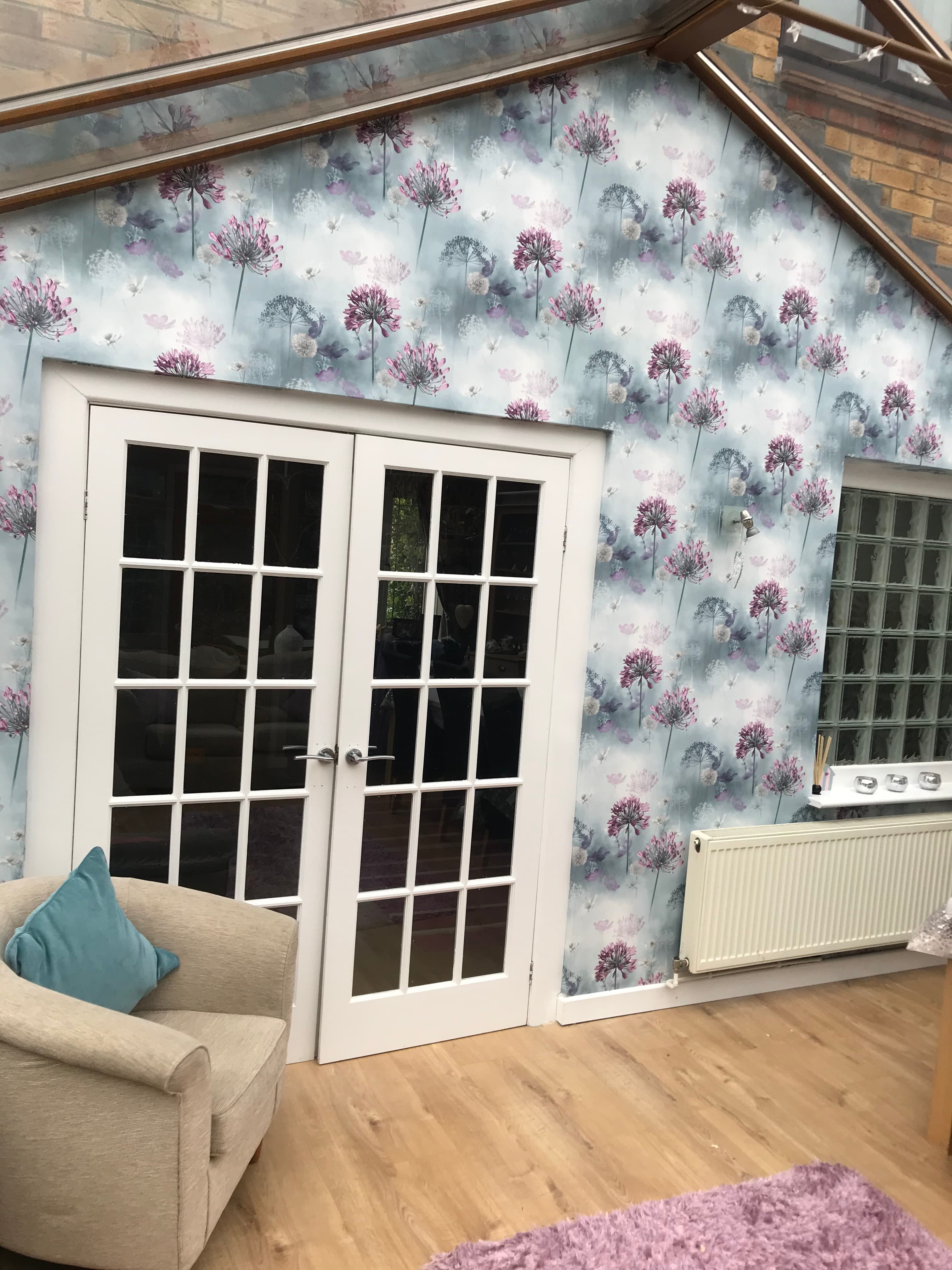 Gallery image - Decorating